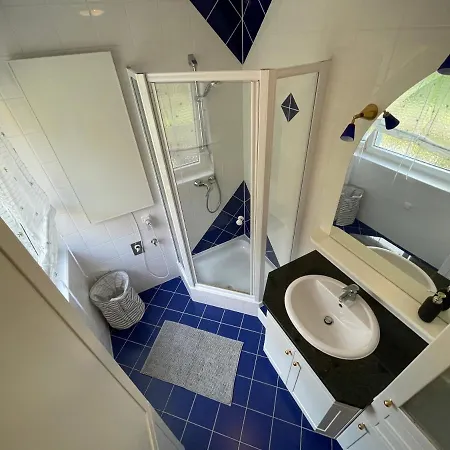 Moderne In Lkh Naehe * Graz