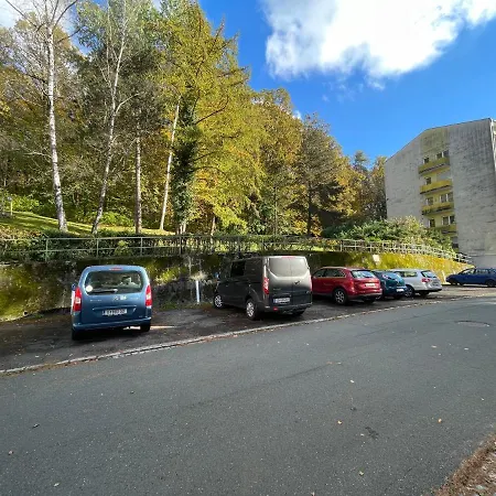 Moderne In Lkh Naehe Graz